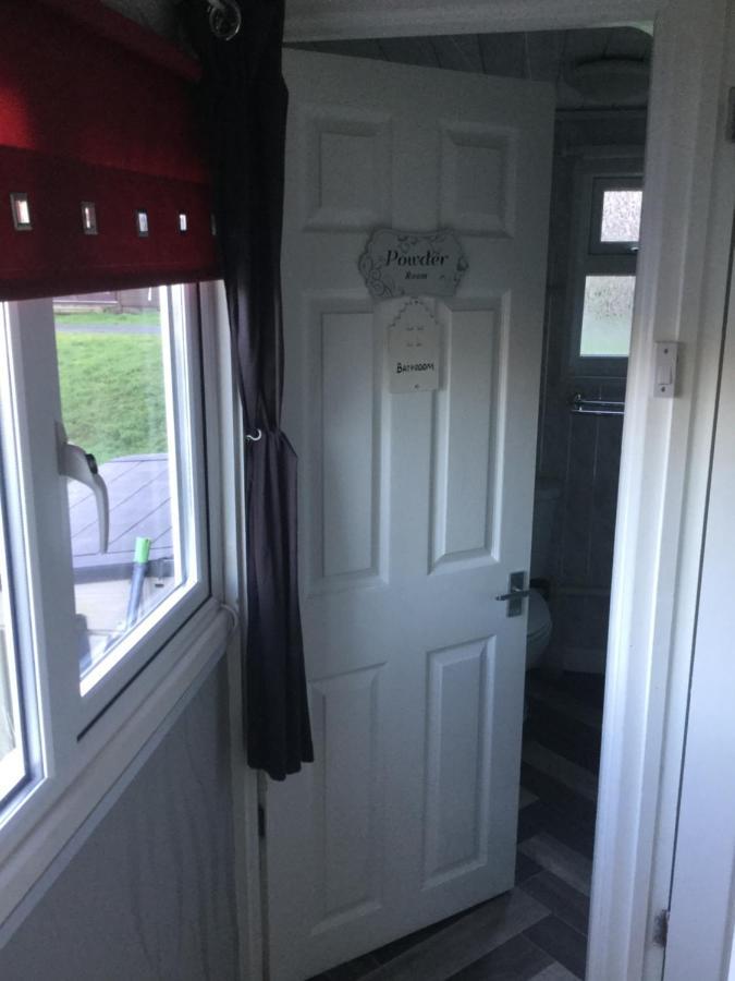 Chalet 93 Villa Aberystwyth Bagian luar foto